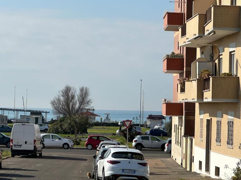 Casa Rostri Lido di Ostia Exterior foto